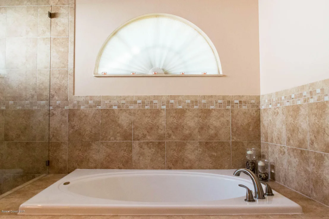 Photo of 1010 Pelican Lane