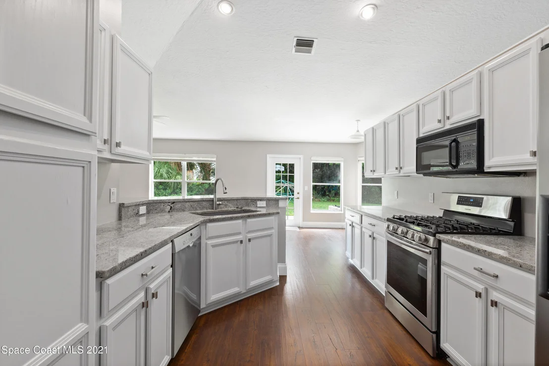Photo of 4866 Verona Circle