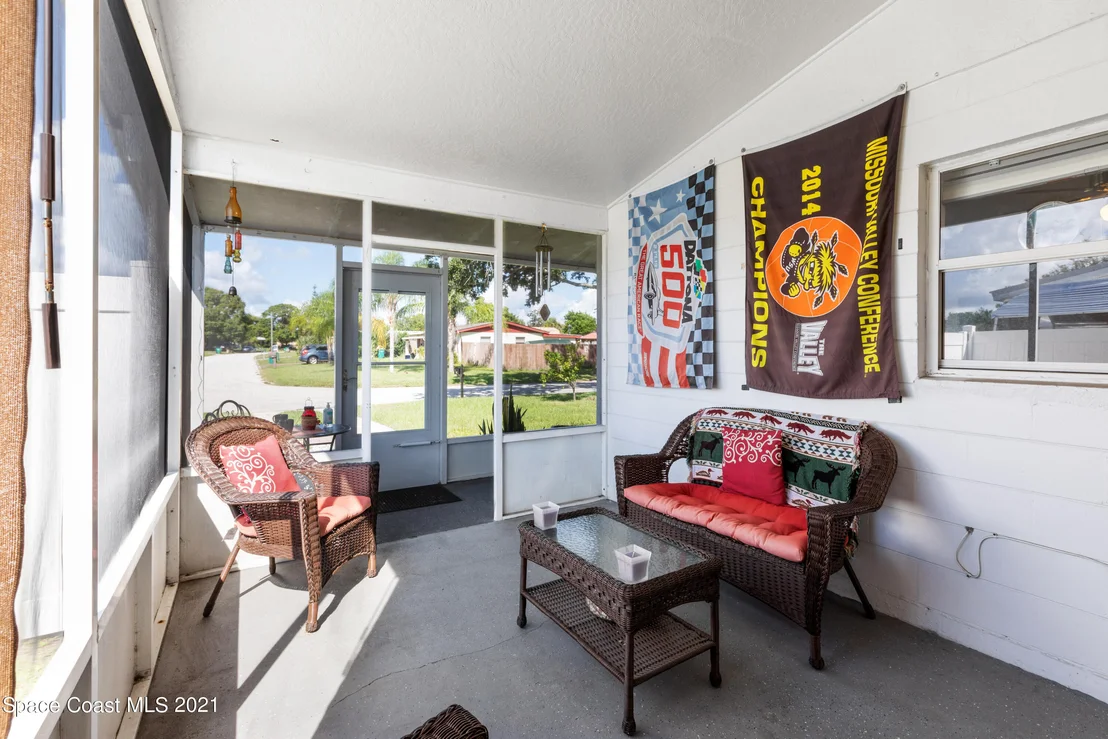Photo of 4163 Robinhood Drive