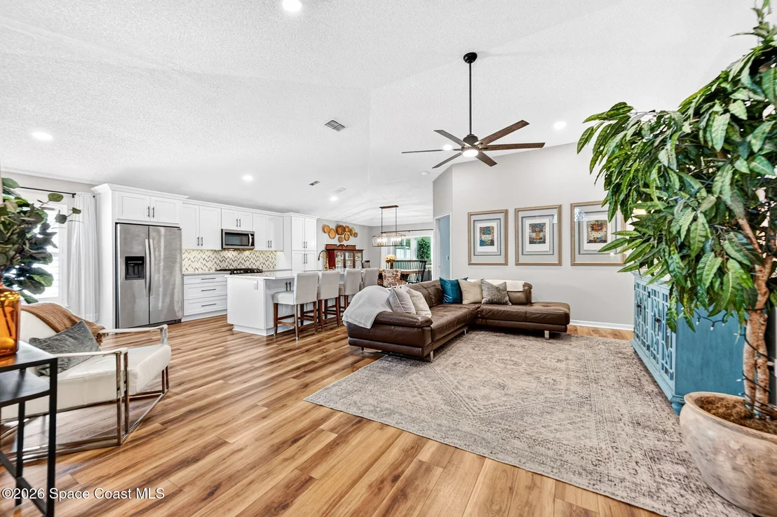 Photo of 1716 Vista Lake Circle
