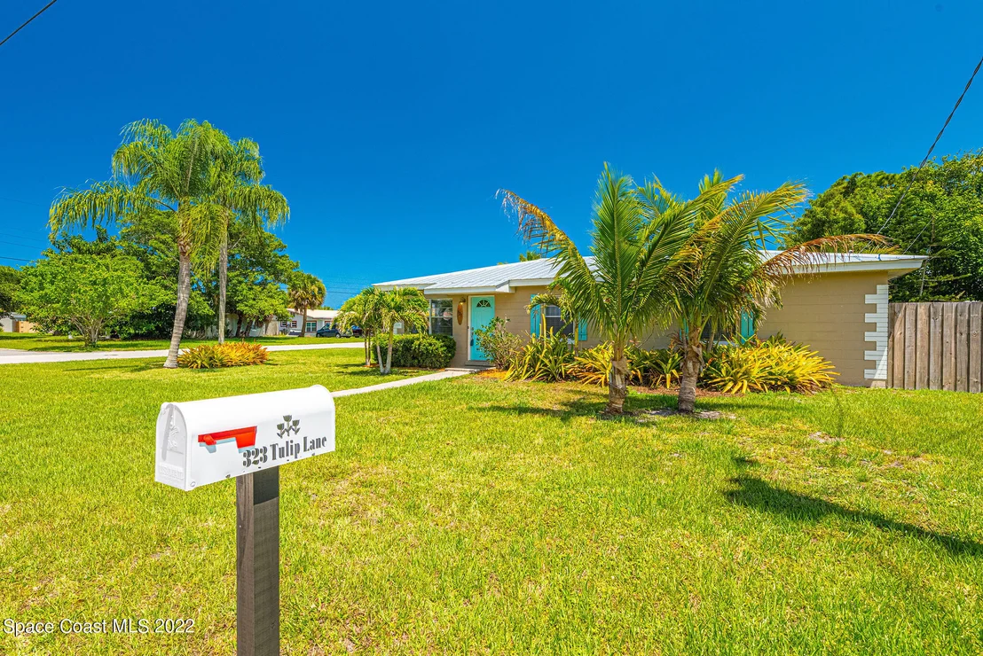 Photo of 323 Tulip Lane