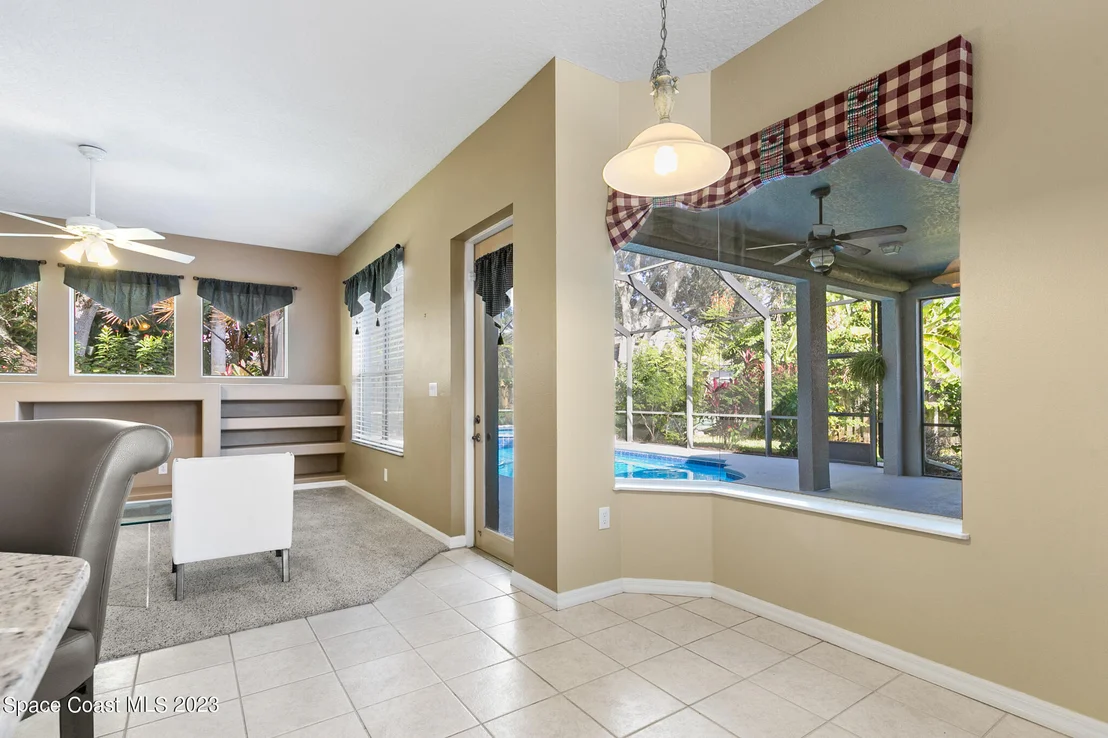 Photo of 6037 Arlington Circle