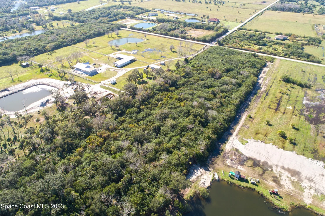 Photo of 3495 Hammock Road