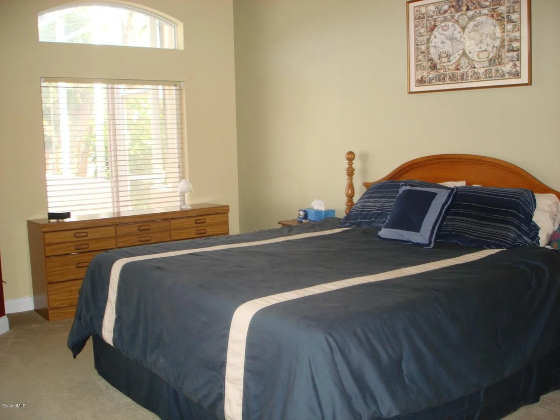 Photo of 1275 Starling Way