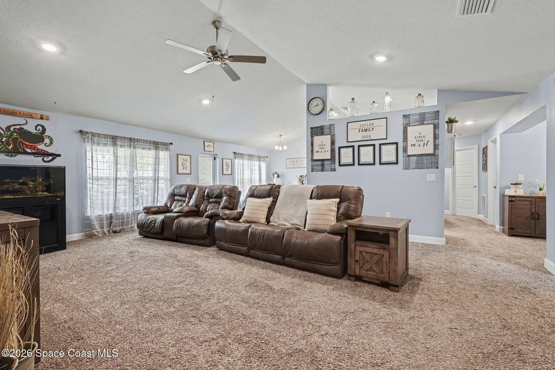 Photo of 780 Helicon Terrace