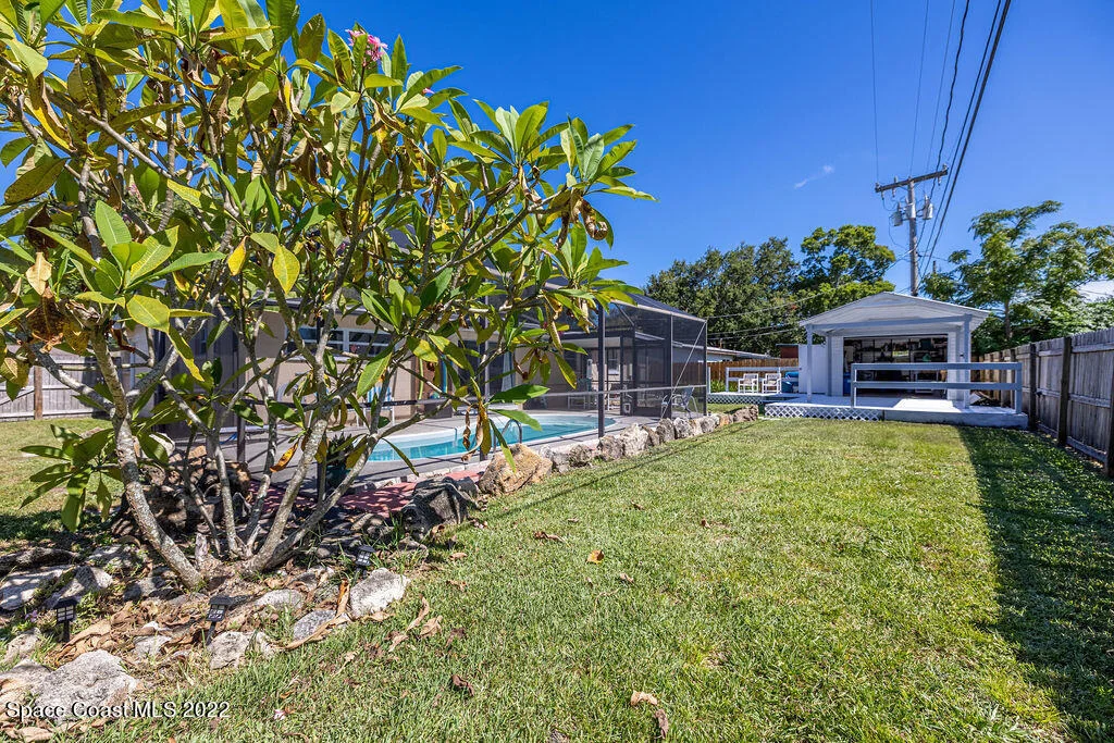 Photo of 1369 Estridge Drive