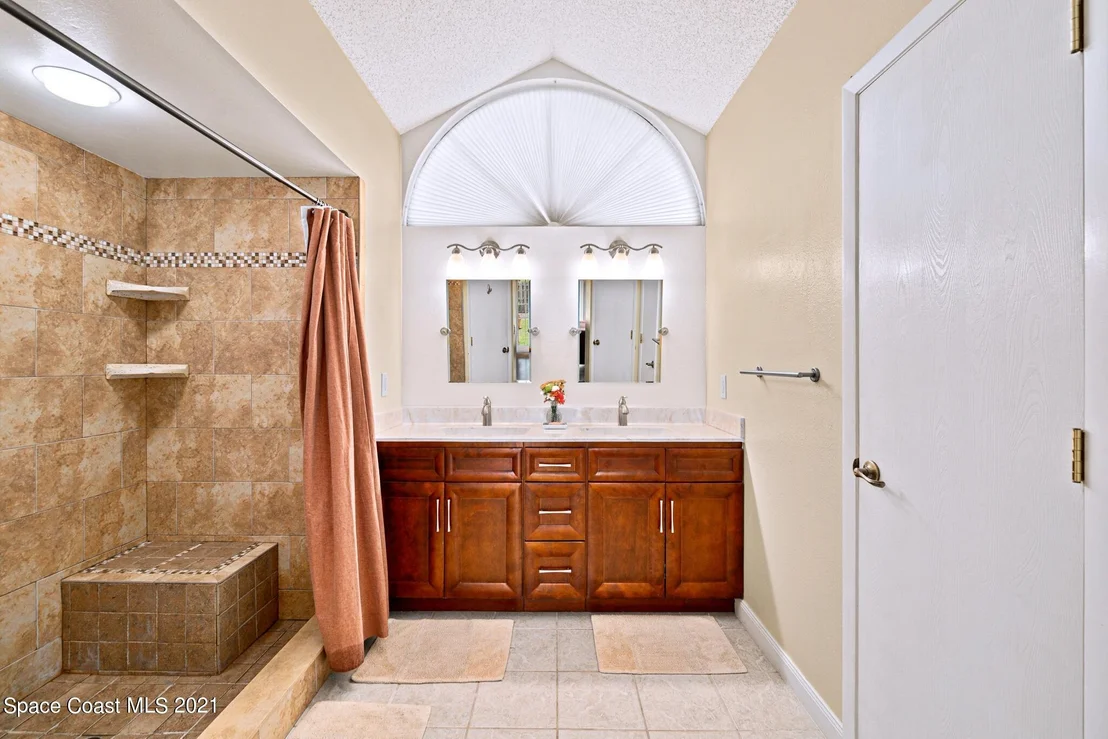 Photo of 1198 Three Meadows Drive