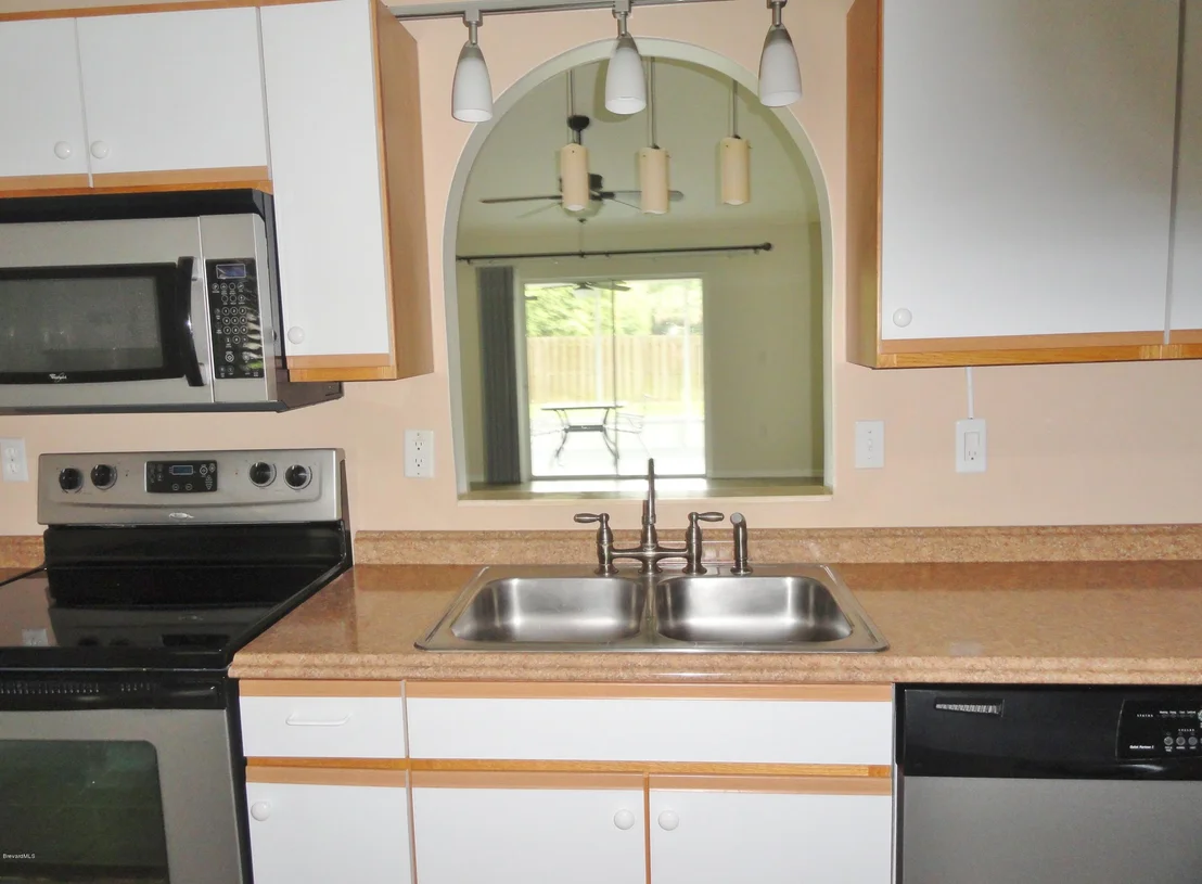 Photo of 1756 Vista Lake Circle
