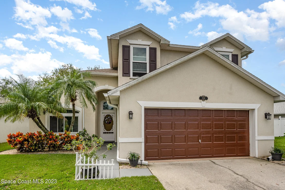 Photo of 2181 Stratford Pointe Drive