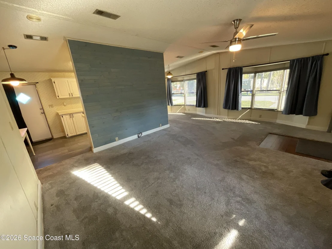 Photo of 844 Cardinal Avenue