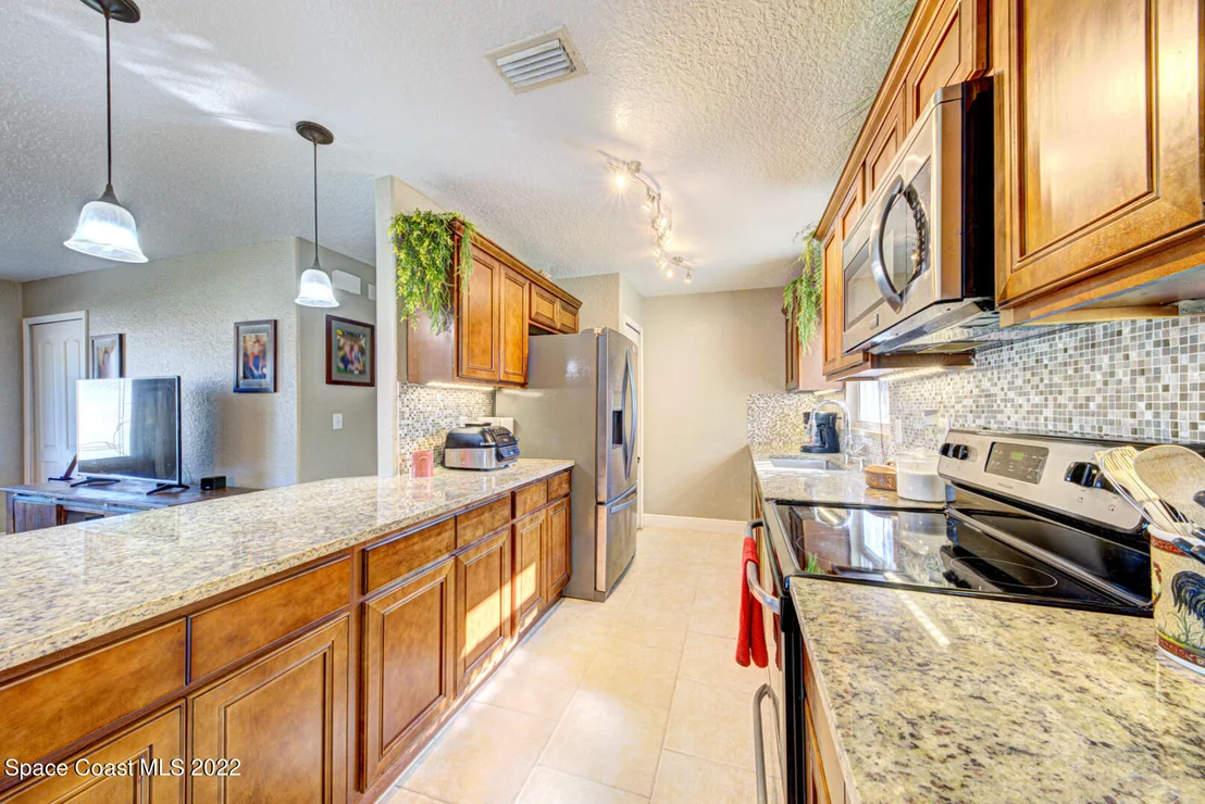 Photo of 4185 Milwaukee Avenue