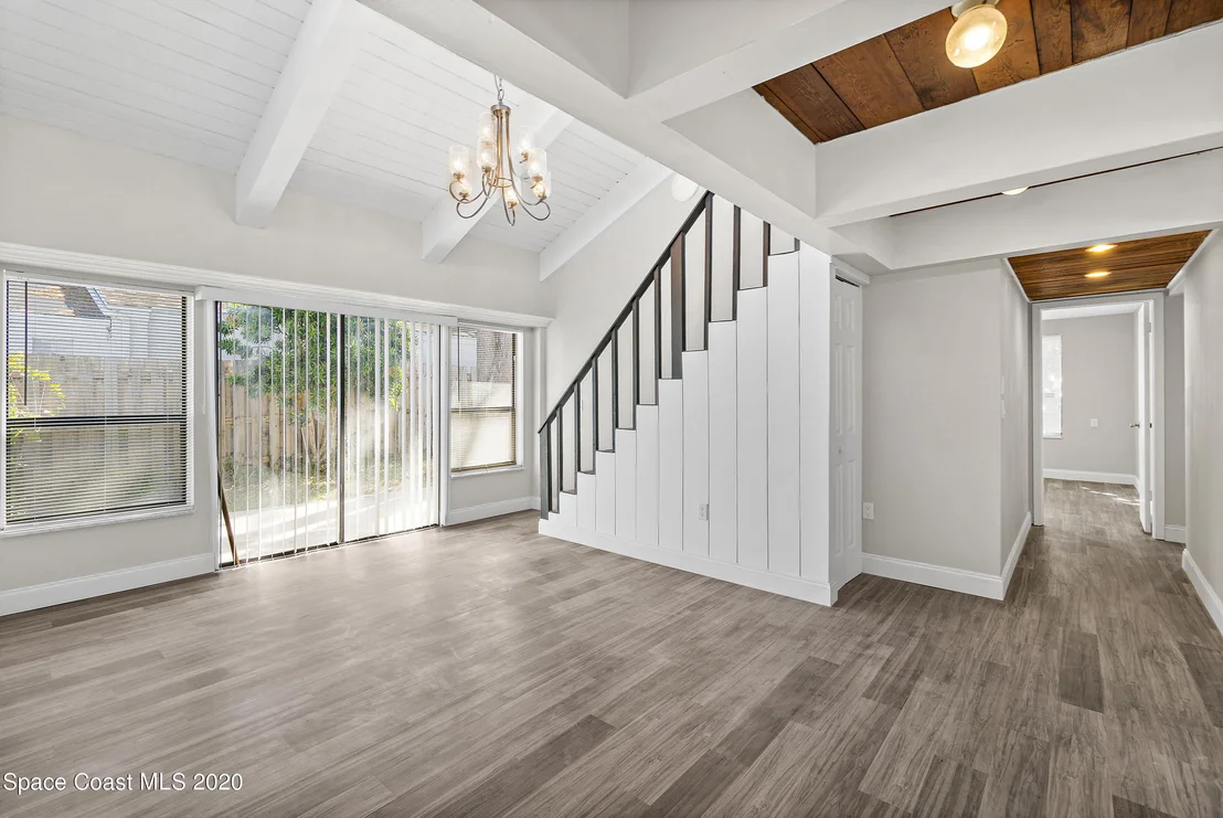 Photo of 473 Willow Tree Drive