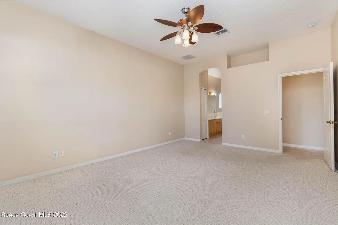 Photo of 1561 Whitman Drive