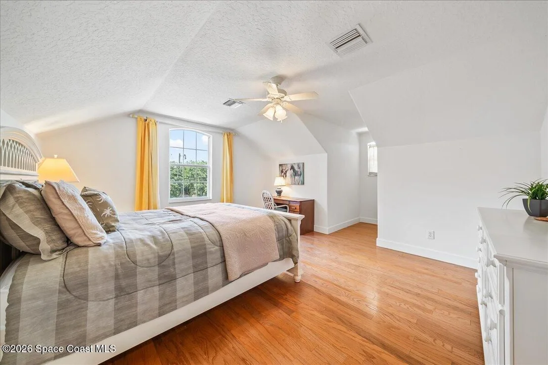 Photo of 4389 Ligustrum Drive