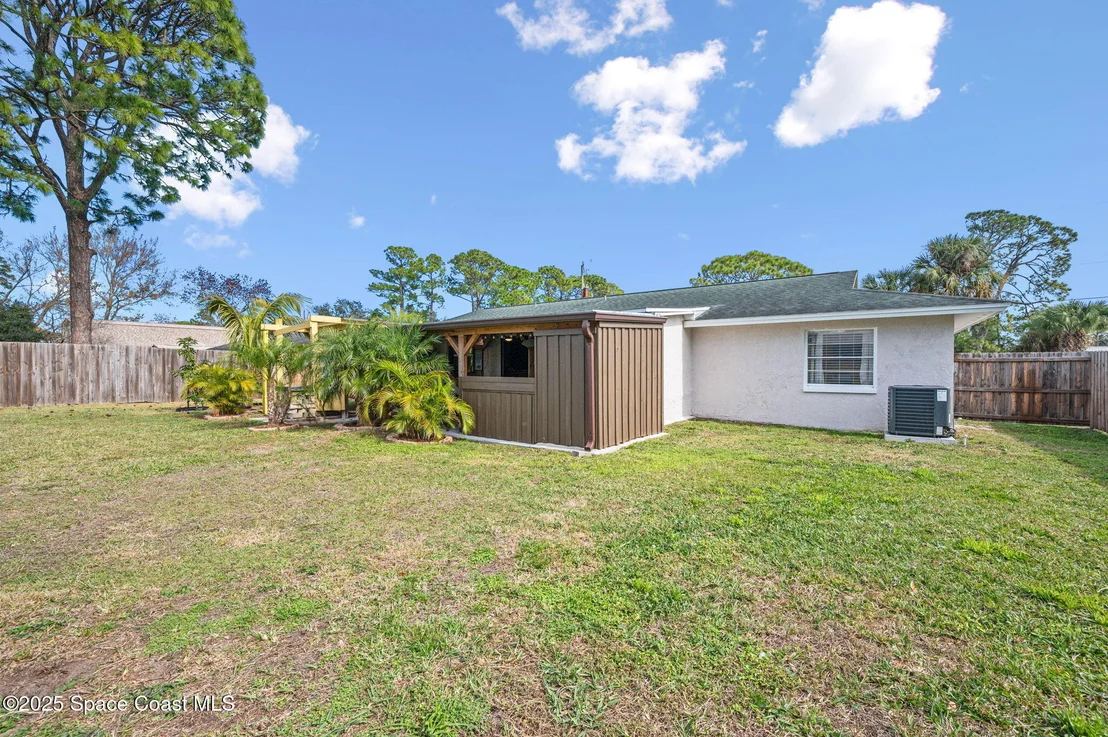 Photo of 6444 Pleasant Avenue