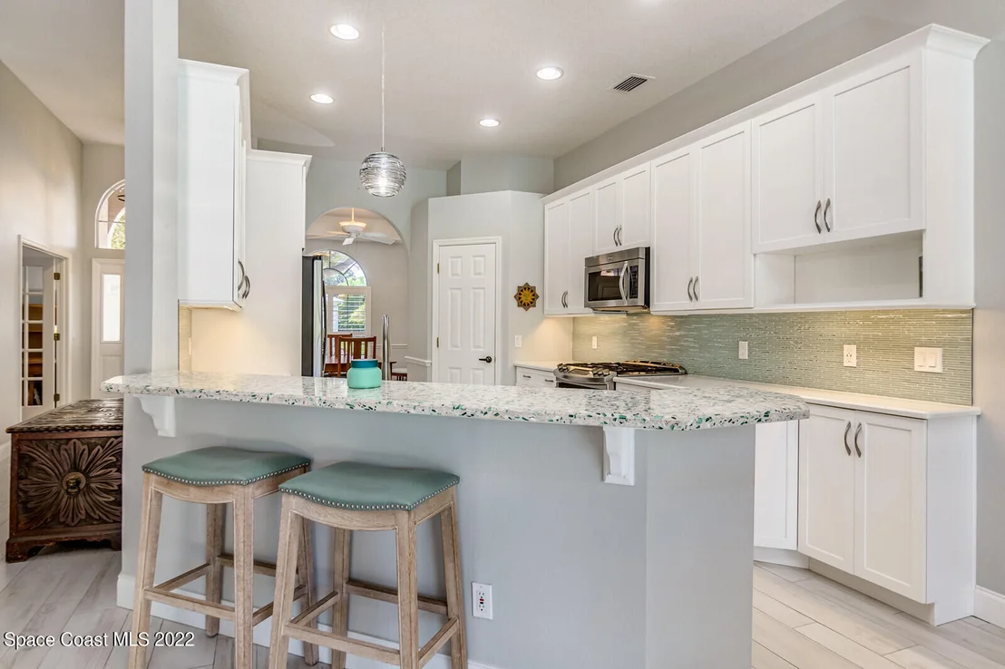 Photo of 2732 Englewood Drive