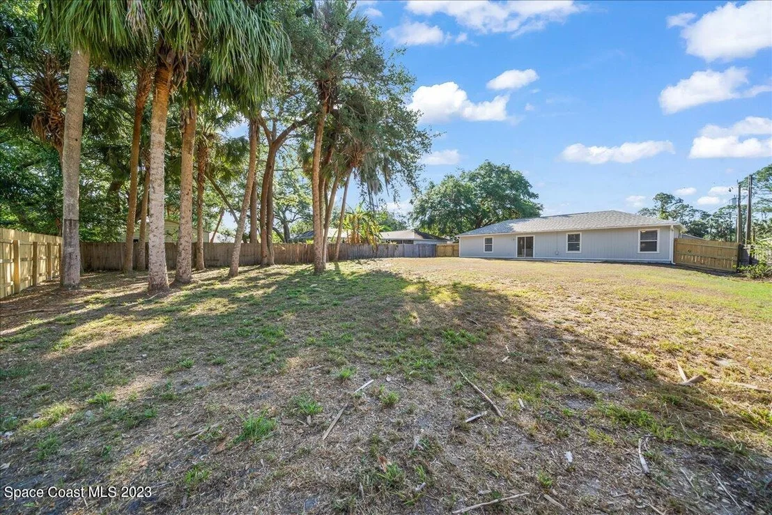 Photo of 6070 Adele Street