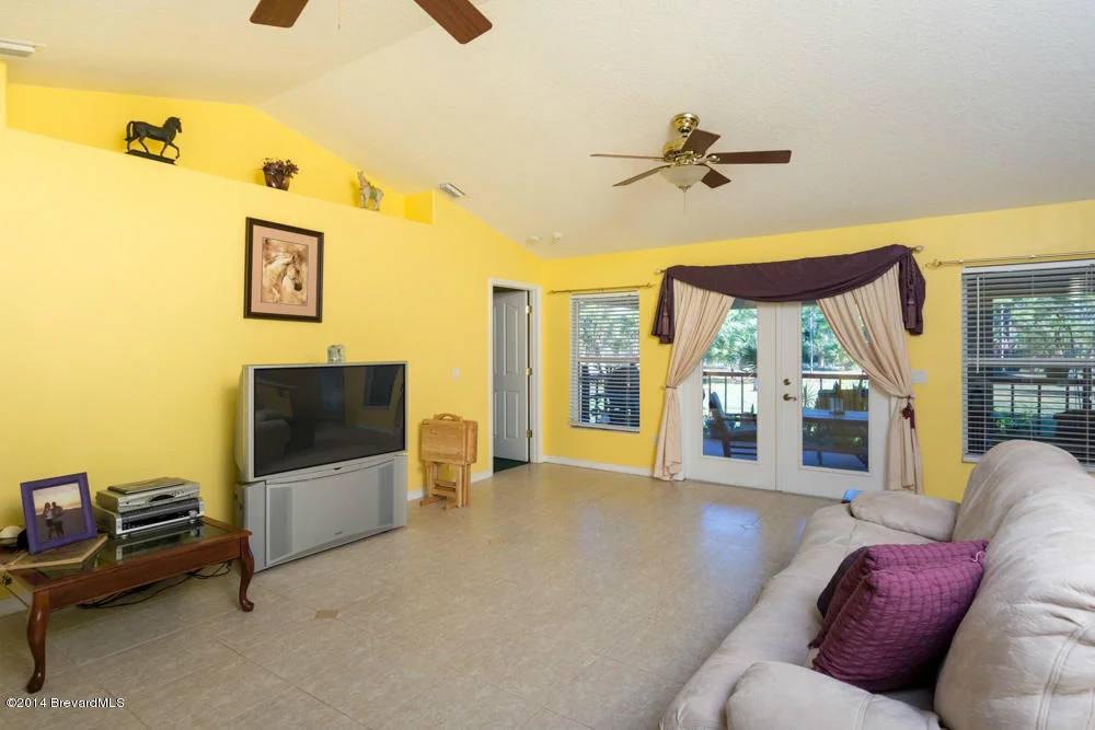Photo of 1720 Benjamin Road