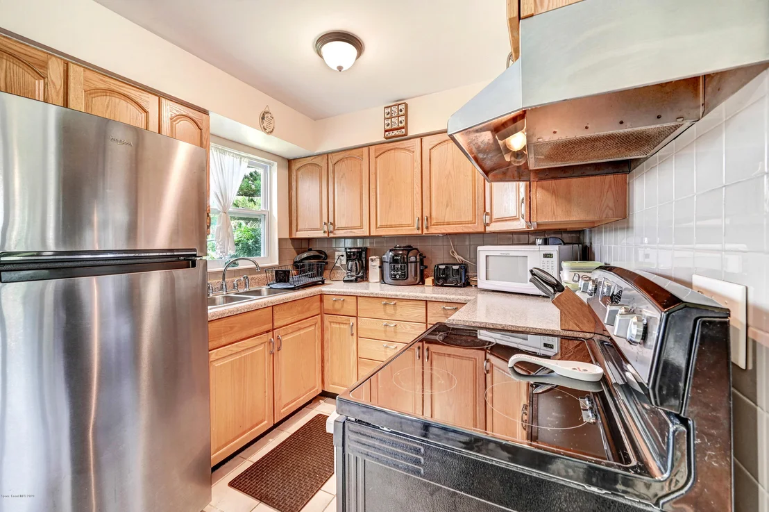 Photo of 1028 Jersey Street