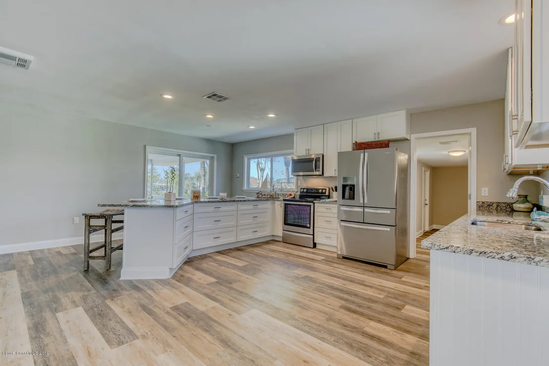 Photo of 26 Azalea Drive NE