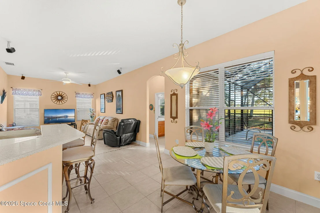 Photo of 1811 Admiralty Boulevard