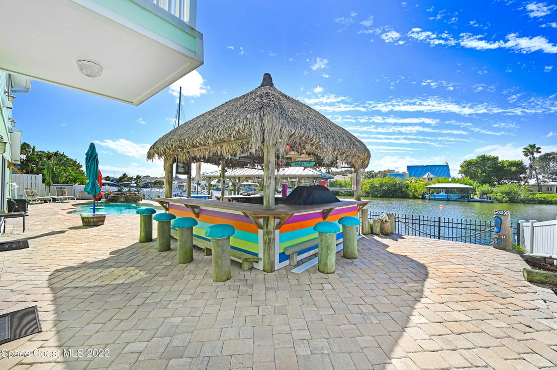 Photo of 414 Thrush Drive