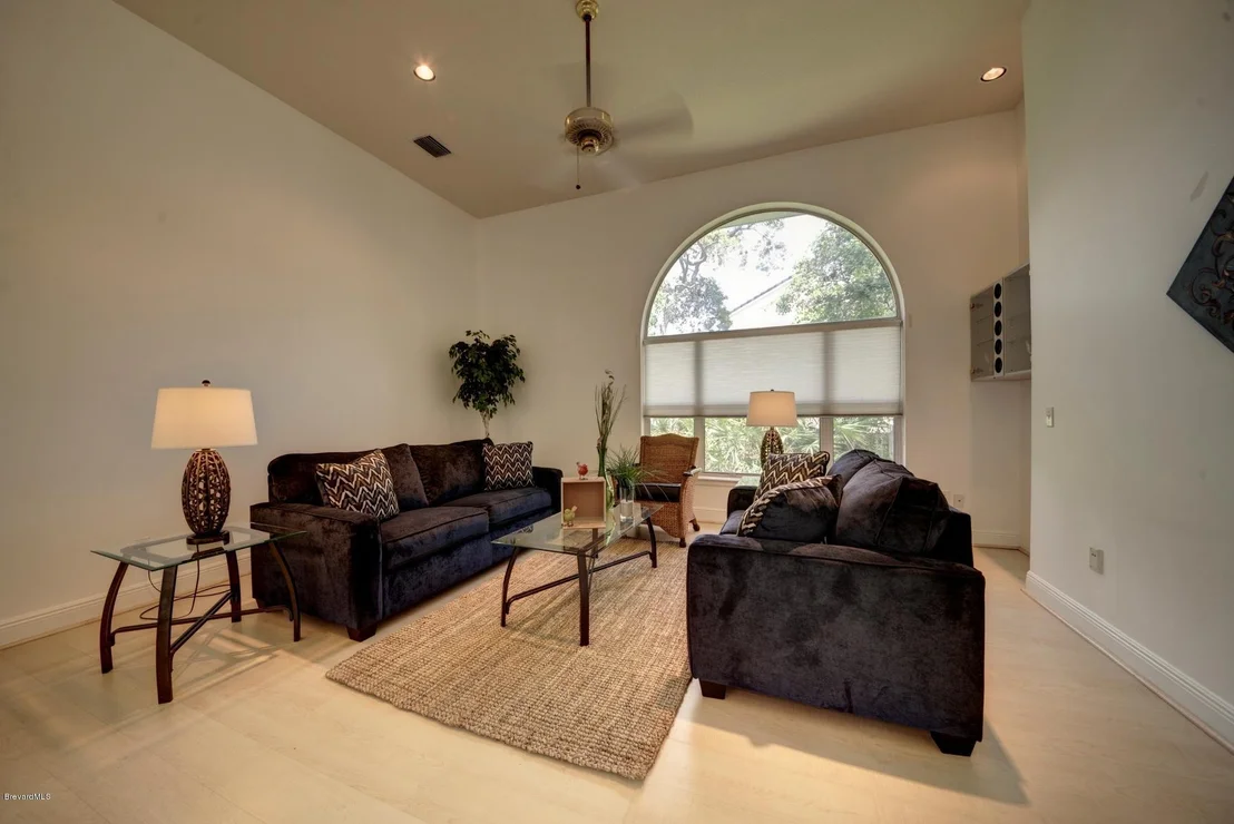 Photo of 812 Sanderling Drive
