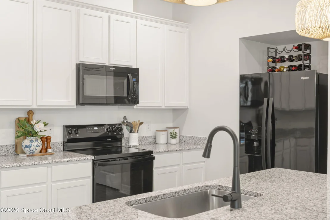 Photo of 975 Potenza Drive