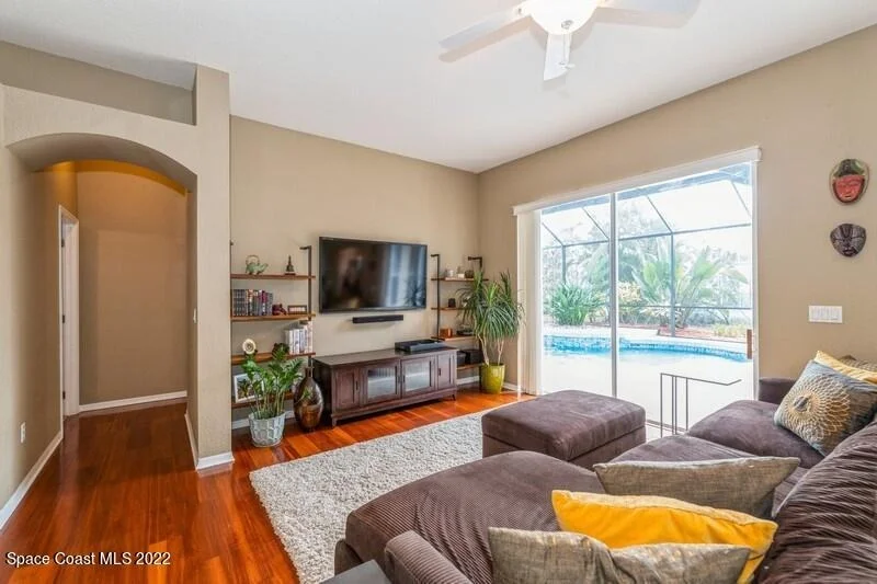 Photo of 775 Carriage Hill Road