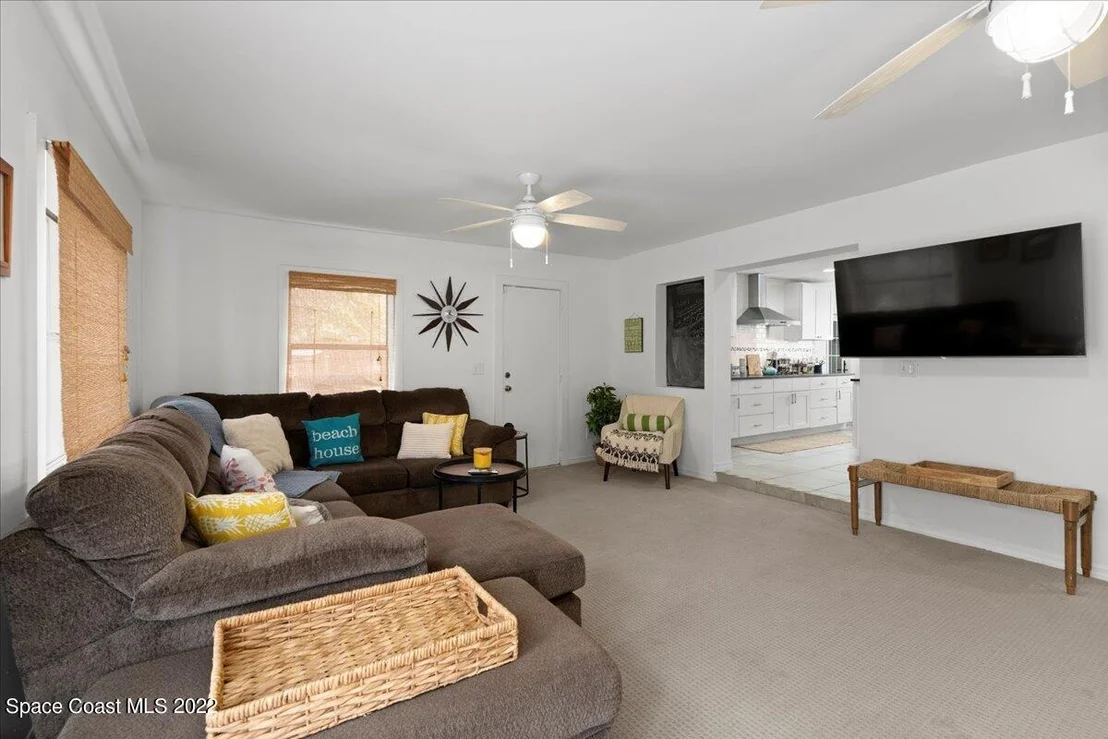 Photo of 1345 Bayshore Drive