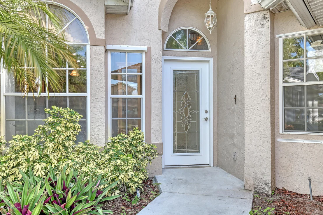 Photo of 3916 Saint Armens Circle
