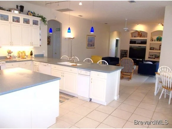 Photo of 4349 Davidia