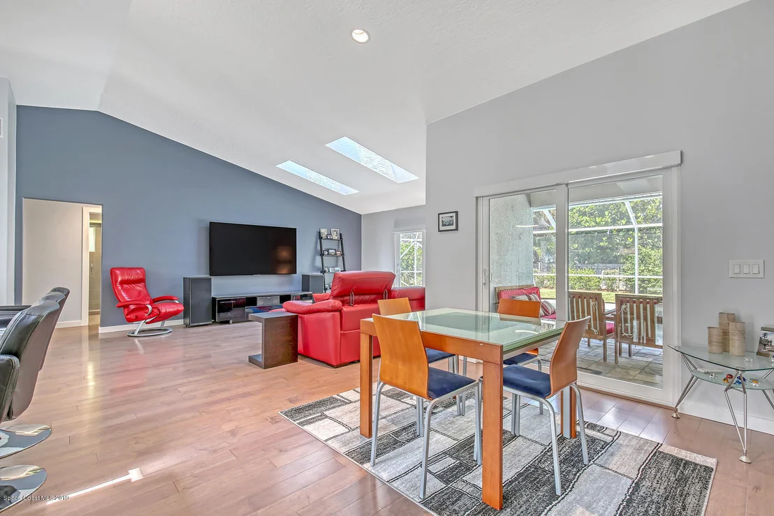 Photo of 334 Woody Circle