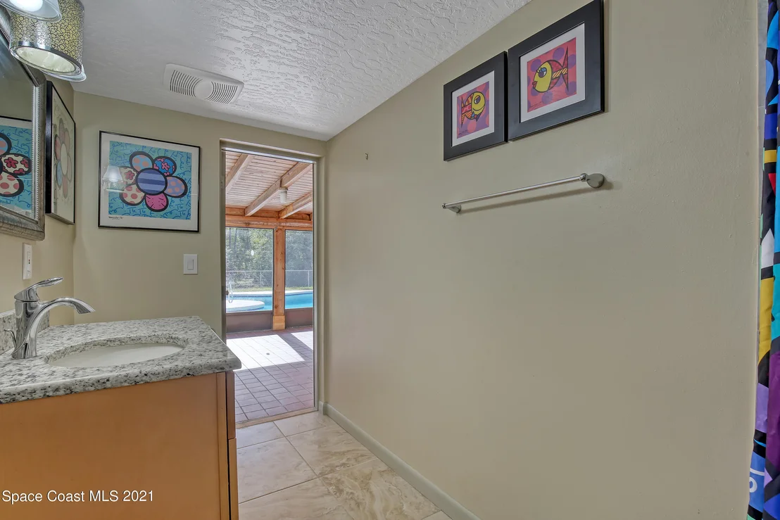 Photo of 2502 Meadow Lane