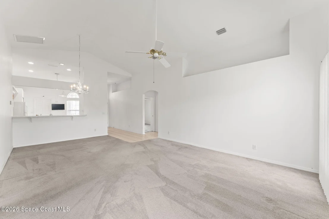 Photo of 1021 Pine Creek Circle NE