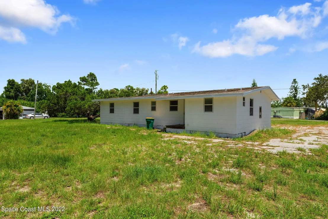 Photo of 1805 W Elm Drive