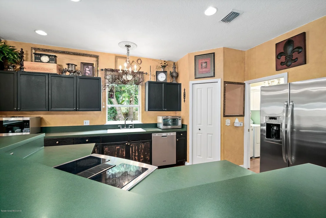 Photo of 1155 Valkaria Road