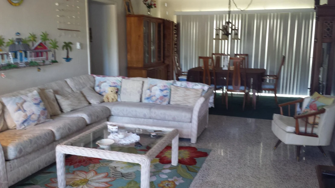 Photo of 35 E Azalea Circle