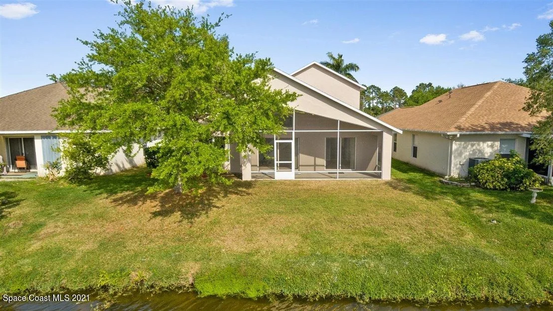 Photo of 1090 Olde Bailey Lane