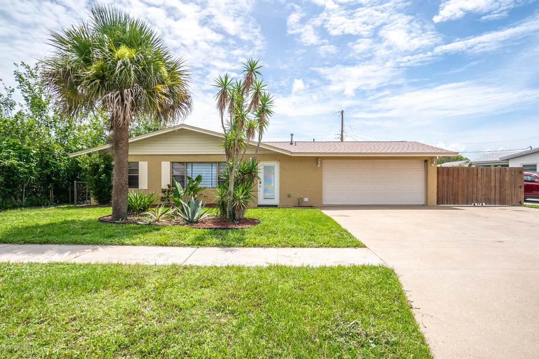 Photo of 459 Arabella Lane