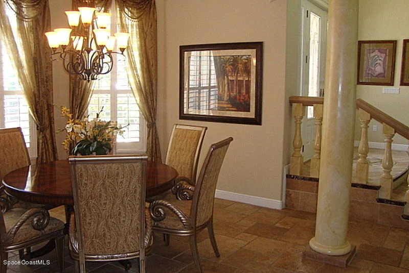 Photo of 6460 South Drive