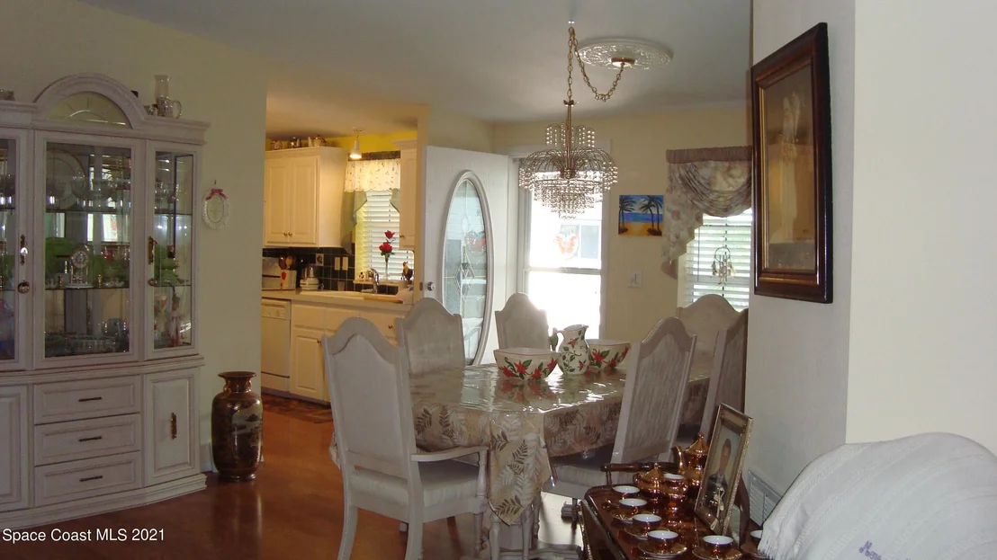 Photo of 112 Scenic Drive