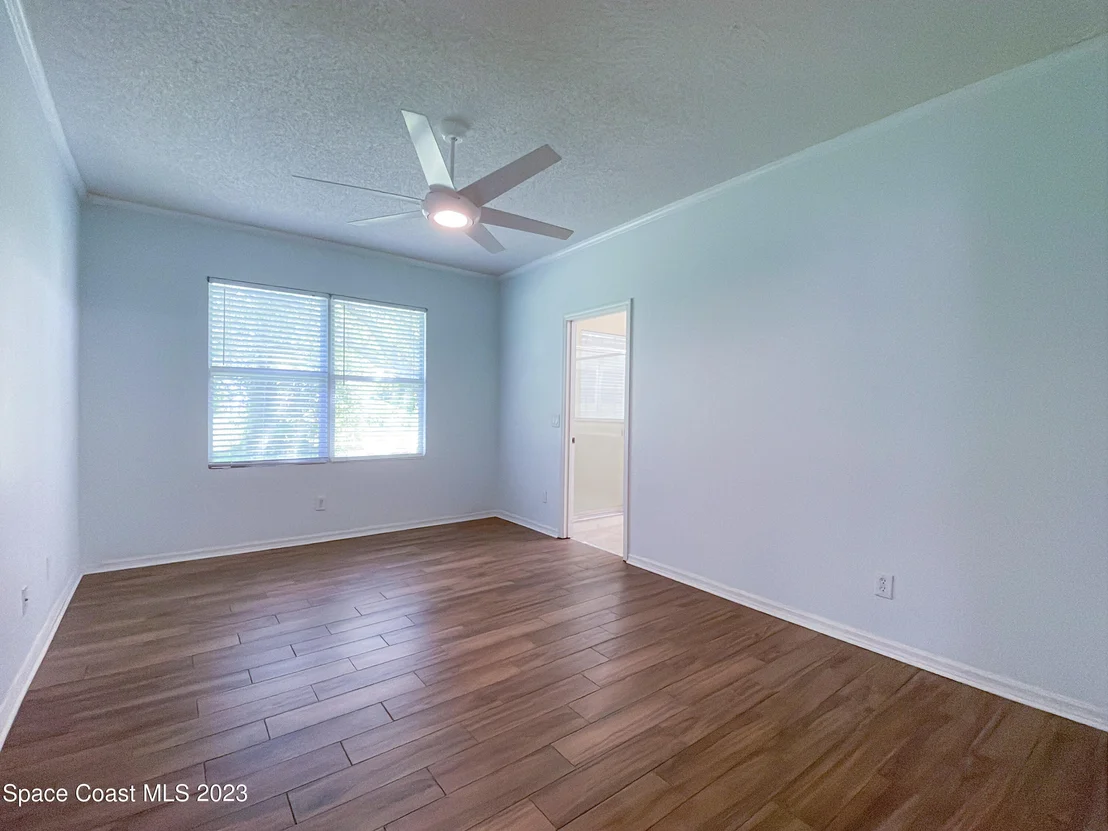 Photo of 978 Riviera Point Drive