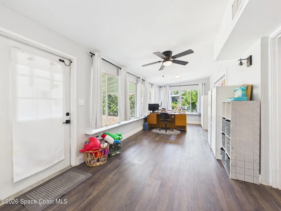 Photo of 944 Lance Street