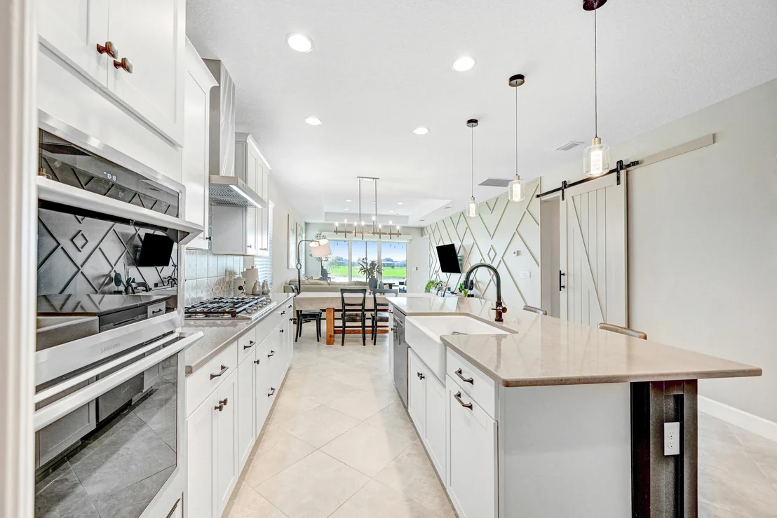 Photo of 9221 Udina