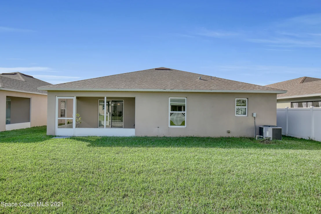 Photo of 1290 Corbett Lane