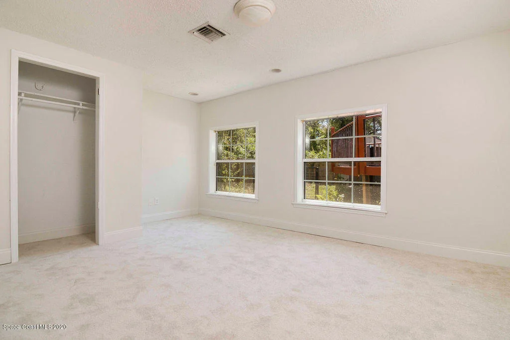 Photo of 4605 Robert Street