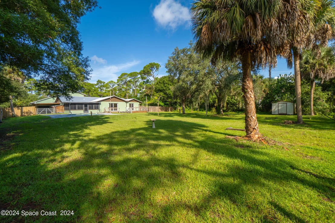 Photo of 3893 Burton Road