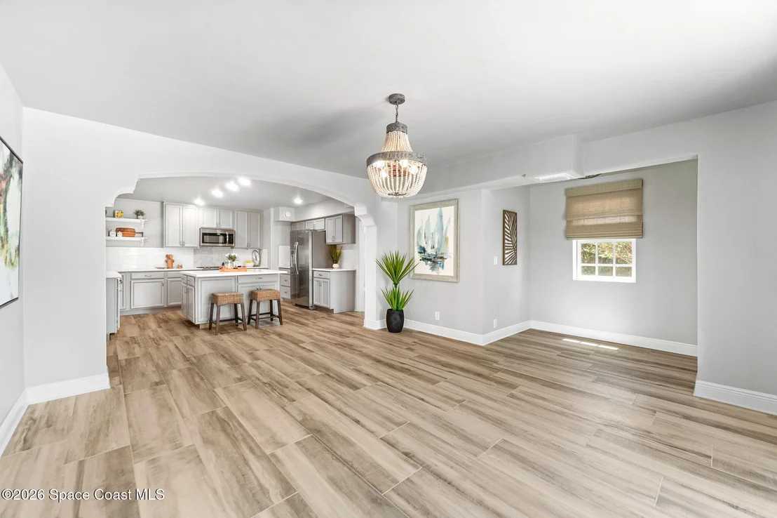 Photo of 121 Circle Drive