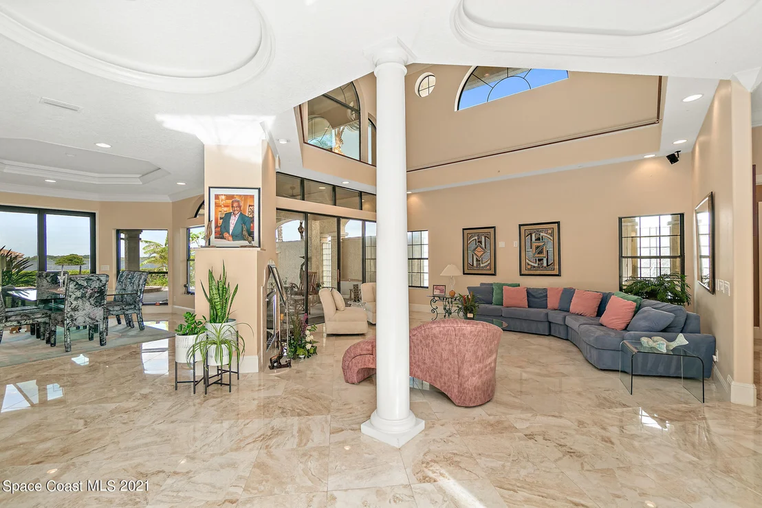 Photo of 442 Lanternback Island Drive